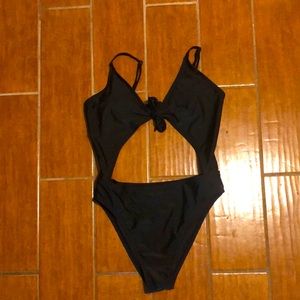Fashion Nova one piece swimsuit